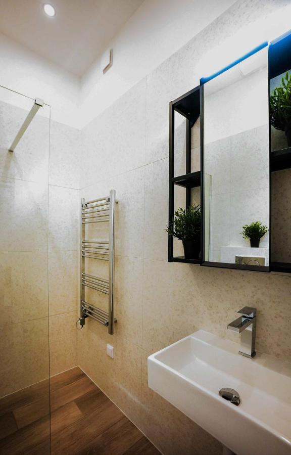 Greenlight Gallery By Newave Apartments Budapeste Exterior foto